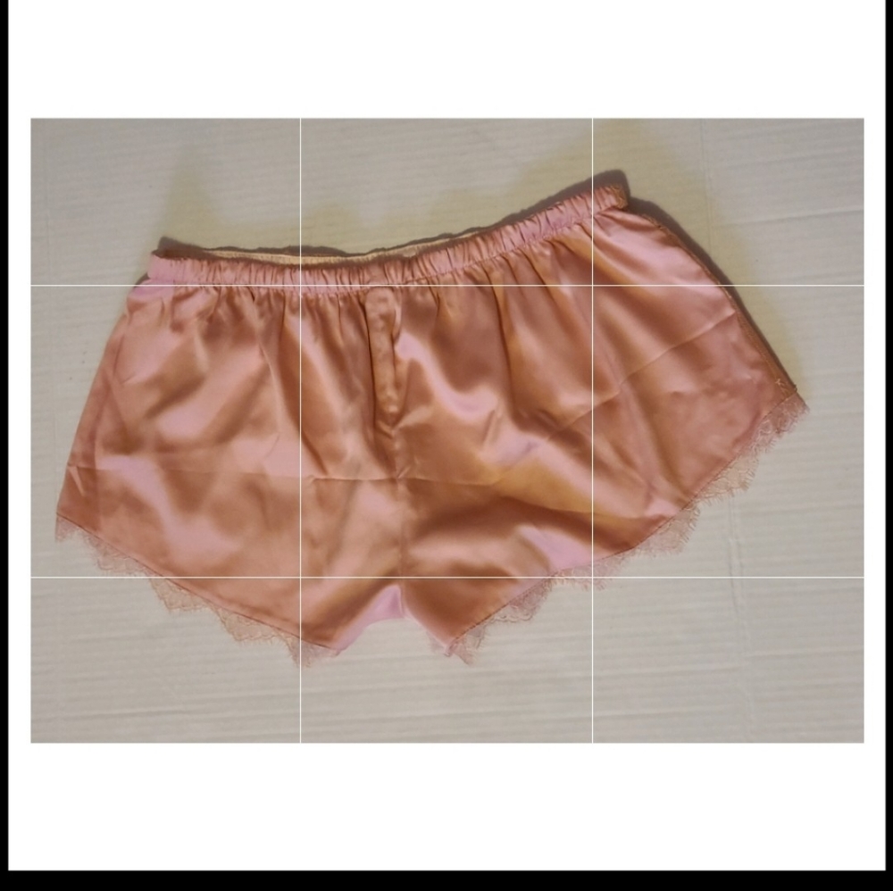 VICTORIA SECRET BOTTOM